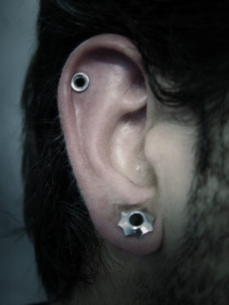 006 oreja