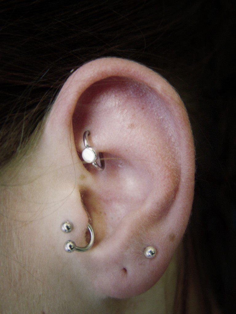 004 oreja